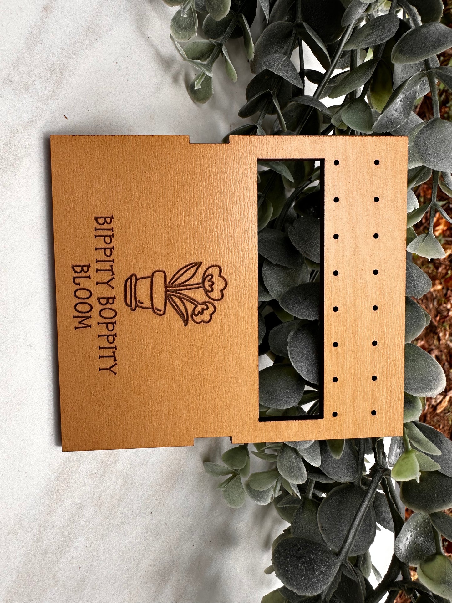 Bippity Boppity Bloom Travel Earring Holder