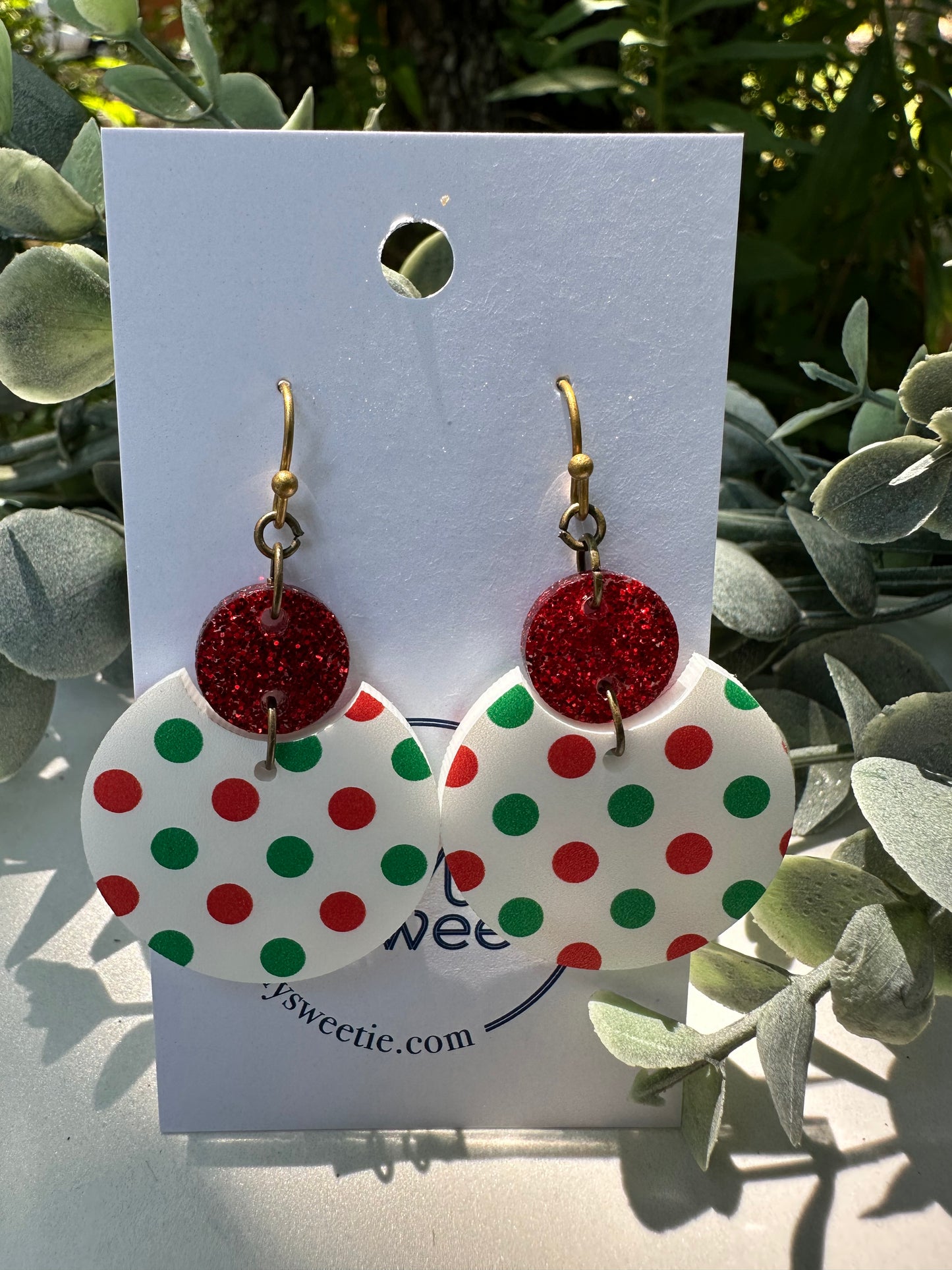 Holiday Dot Round Drop
