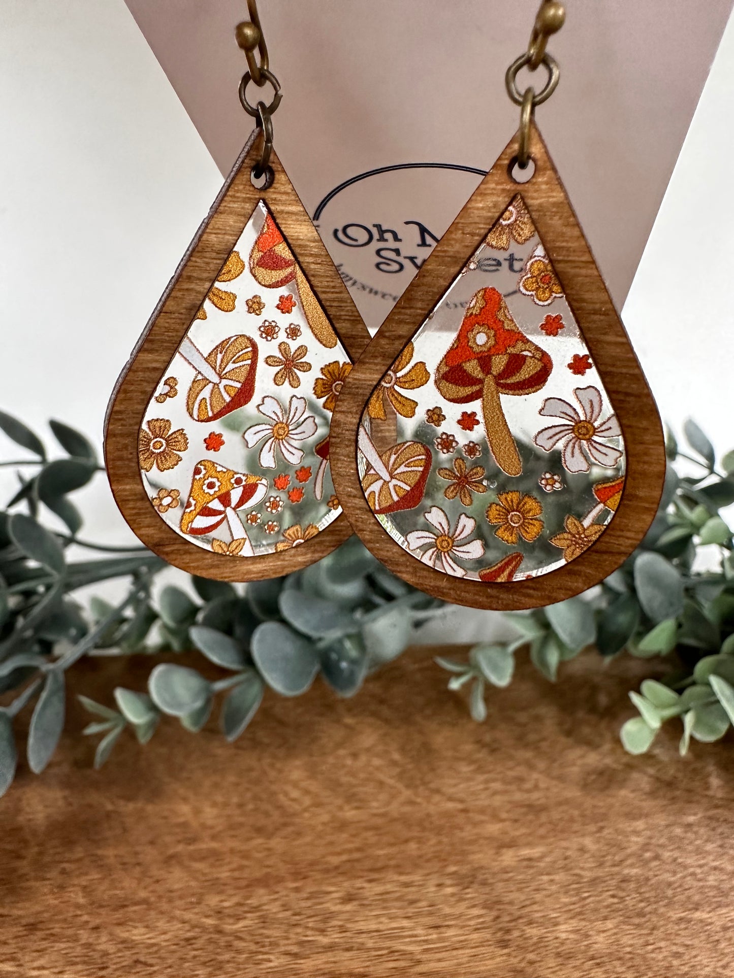 Retro Mushroom Teardrop Earrings