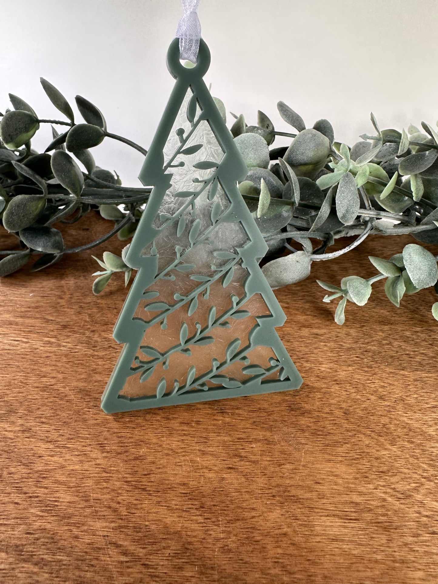 Mistletoe Tree Ornament