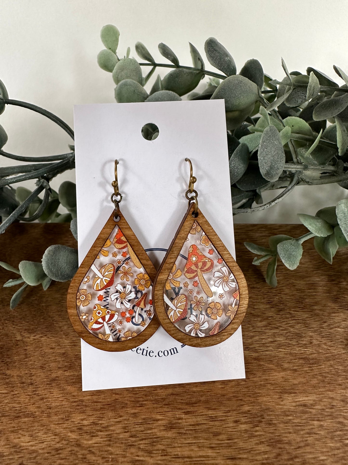 Retro Mushroom Teardrop Earrings
