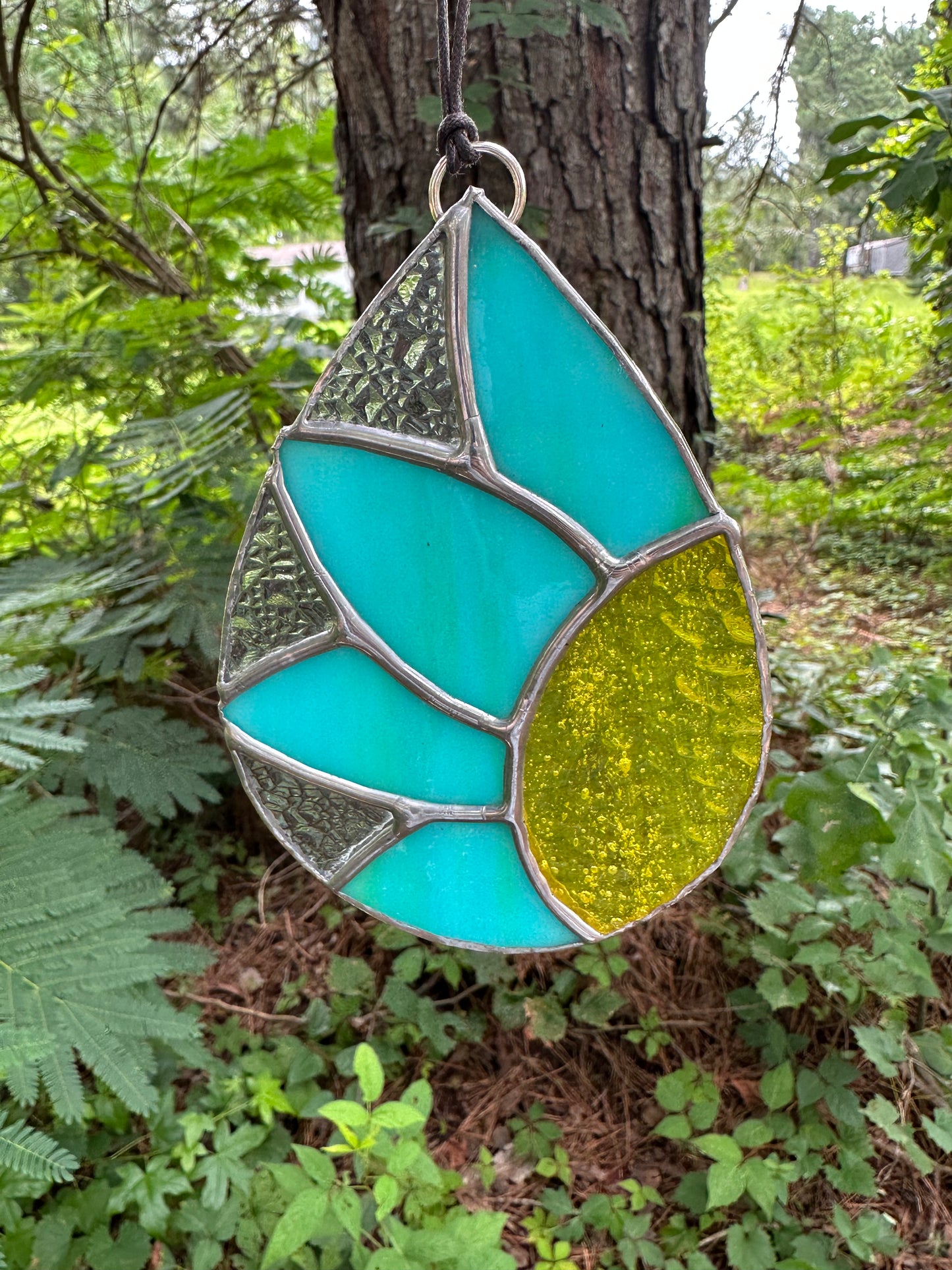 Teardrop Flower Stained Glass