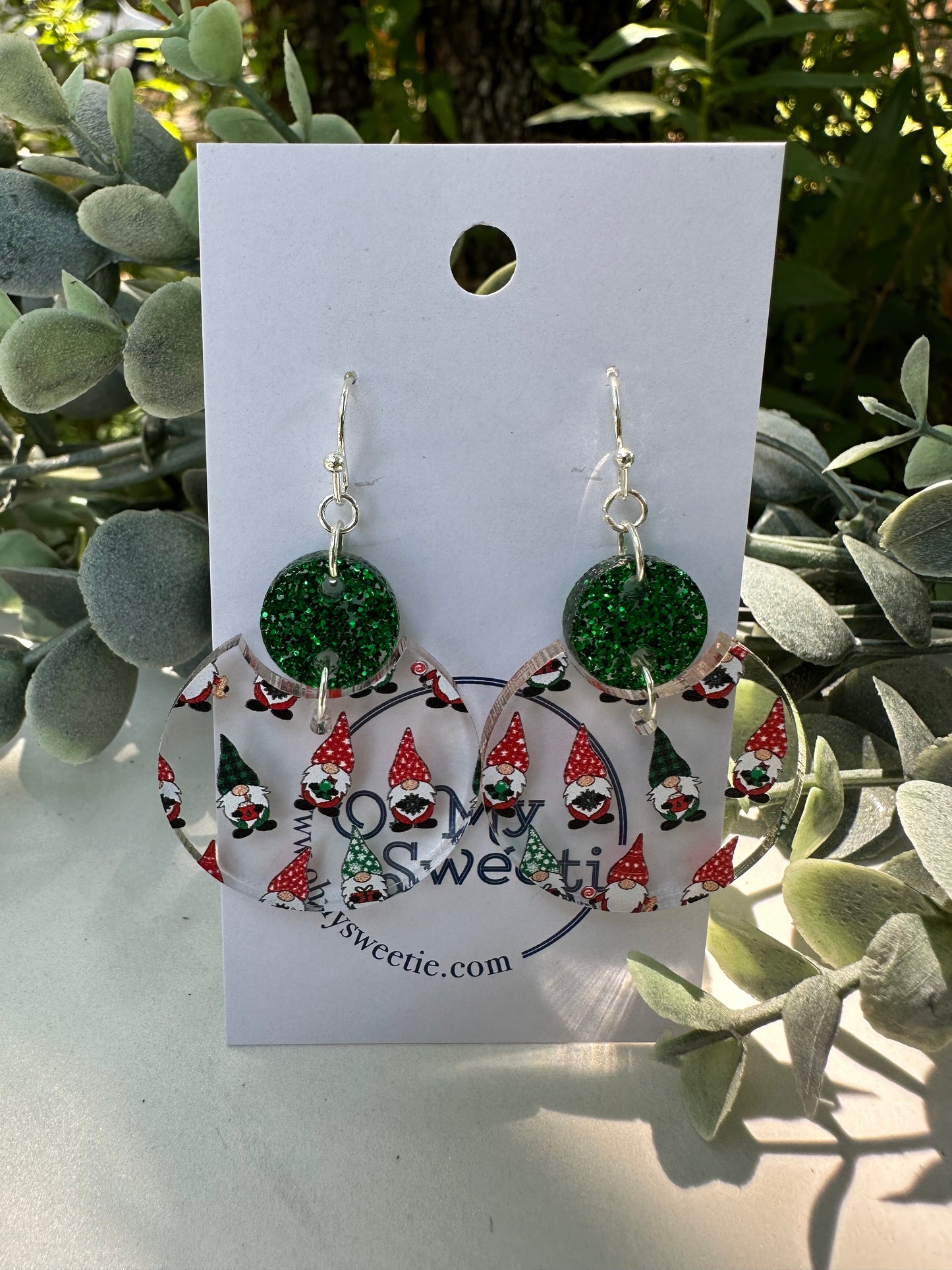 Gnome Round Drop Earrings