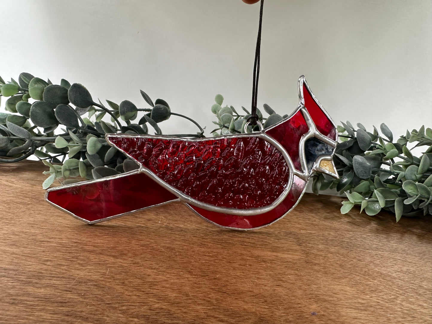 Cardinal Stained Glass Ornamenet