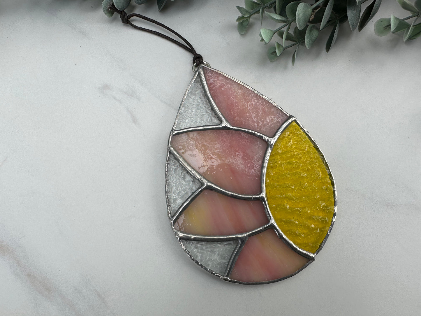 Teardrop Flower Stained Glass