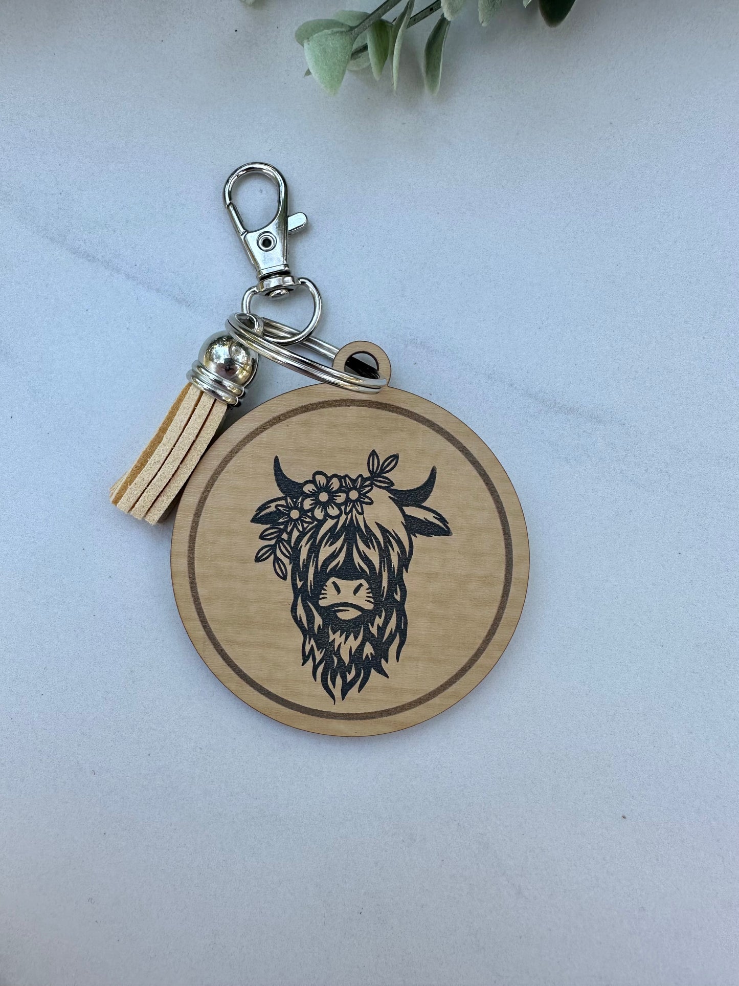 Round Highland Cow Keychain