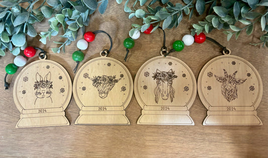 Snowglobe Personalized Ornament - Highland Cow