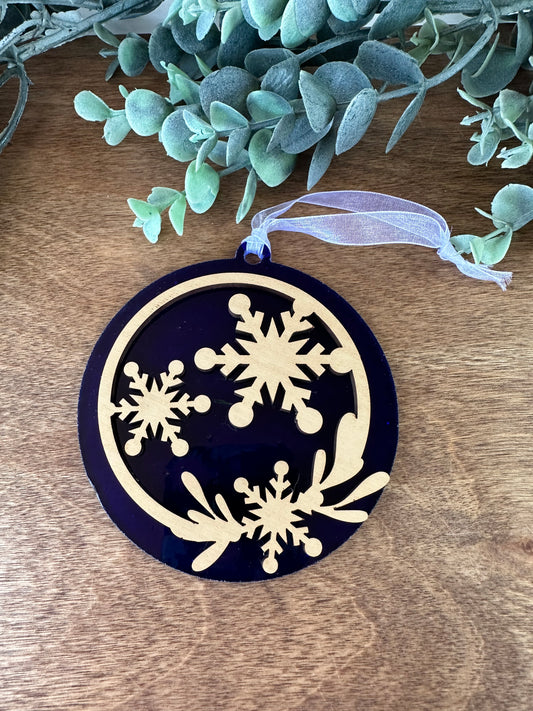 Snow is Falling Ornament (round)