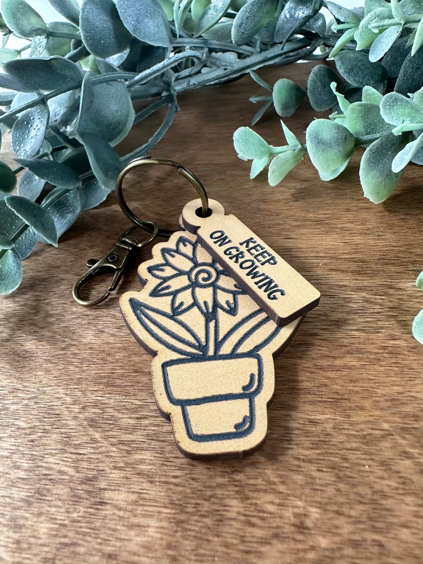 "Keep On Growing" Flowerpot Keychain