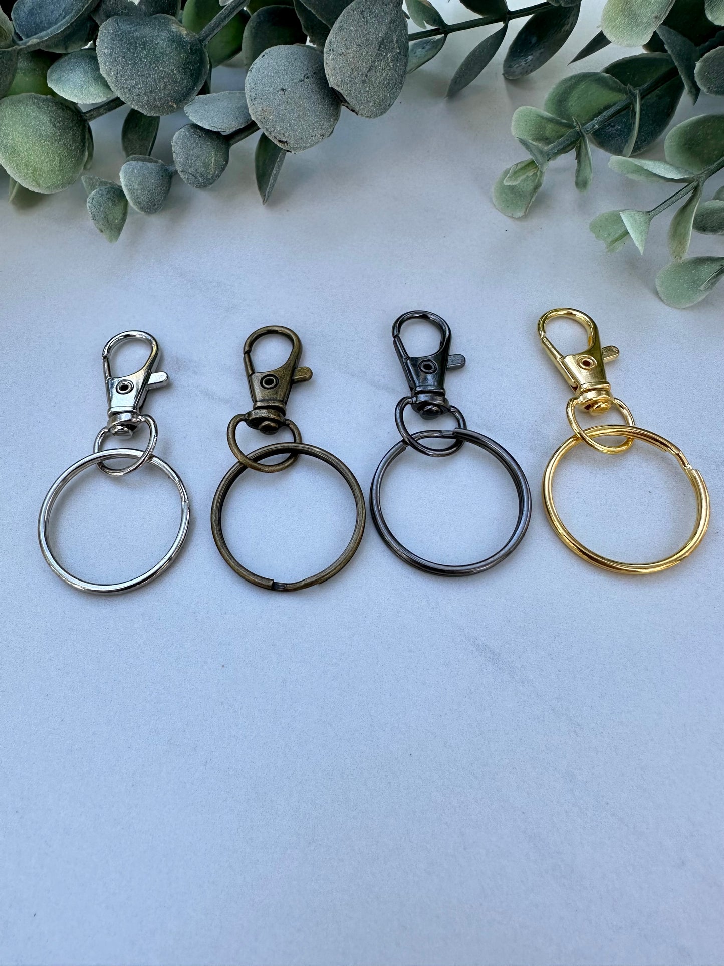 The Best Therapist Have Fur and Four Legs Keychain